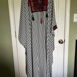 Black and White Houndstooth Kaftan with Red Embroidery, Palestine, Kufeya